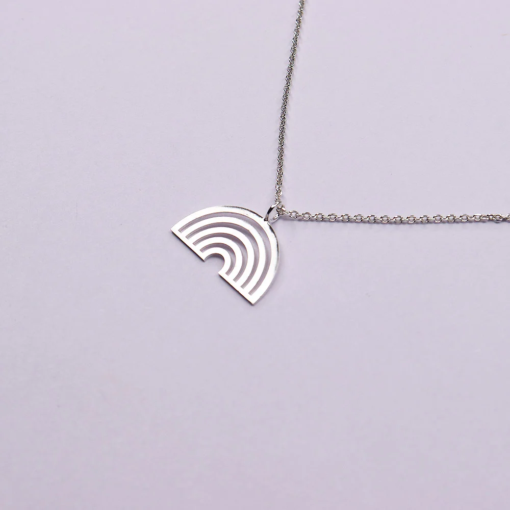 minimal-rainbow-pendant-silver-necklace-n0246-1 گردنبند نقره رنگین کمان مینیمال - تصویر 1